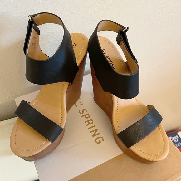 CALL IT SPRING - Preassa - Wedge Sandal - Picture 3 of 6